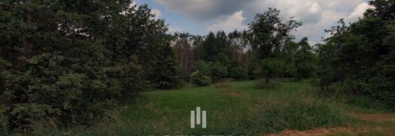 Prodej komerčního pozemku 5 634 m² Prostřední Suchá